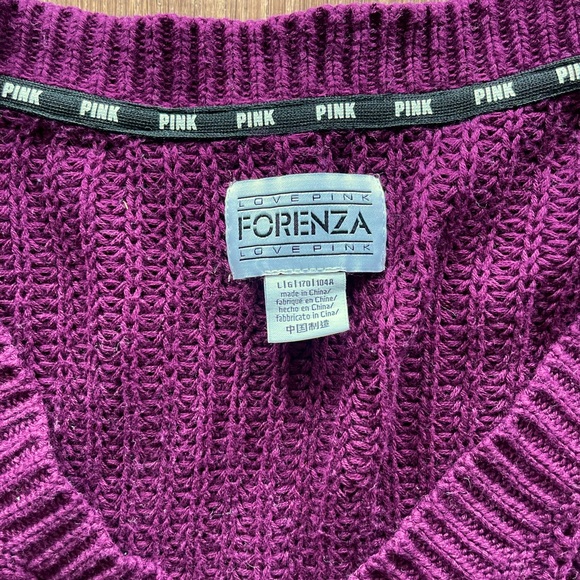 Cute Pink VS Oversized Sweater - Picture 2 of 4